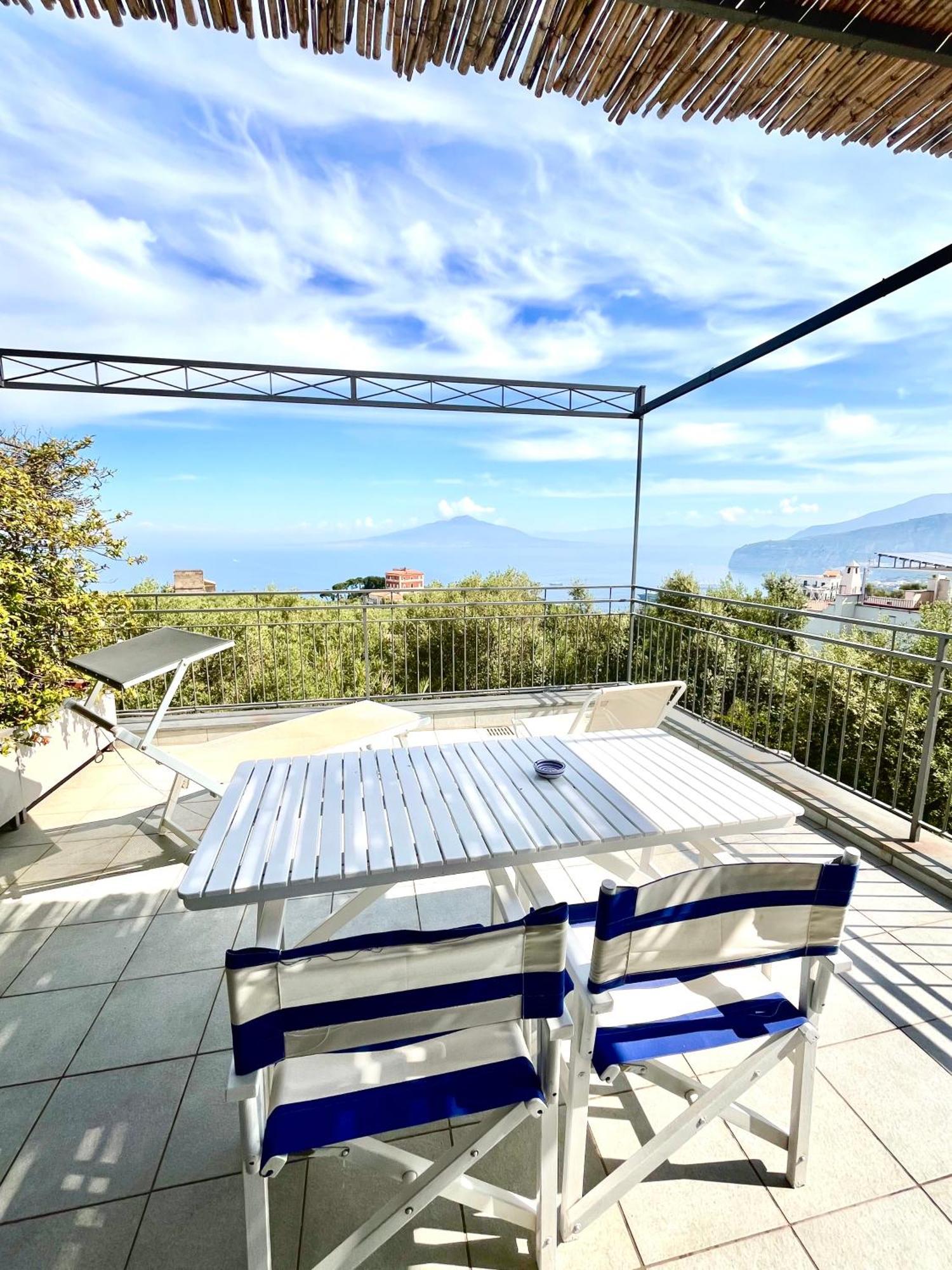 Готель Sorrento Garden Екстер'єр фото