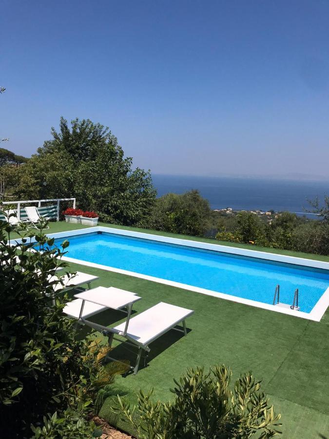 Готель Sorrento Garden Екстер'єр фото